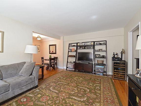 5th image of 5639 Netherland Ave