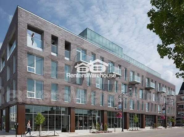 350 E Locust St APT 403, Des Moines, IA 50309