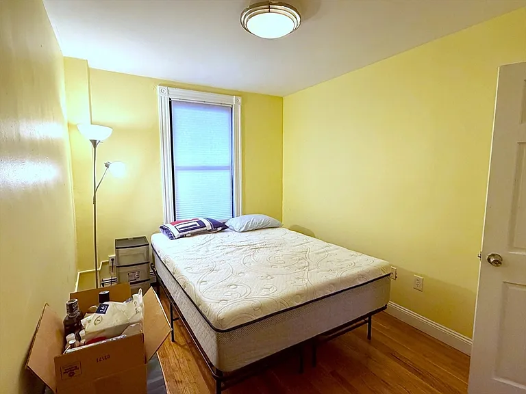 41 Thorndike St #1 — Photo 7