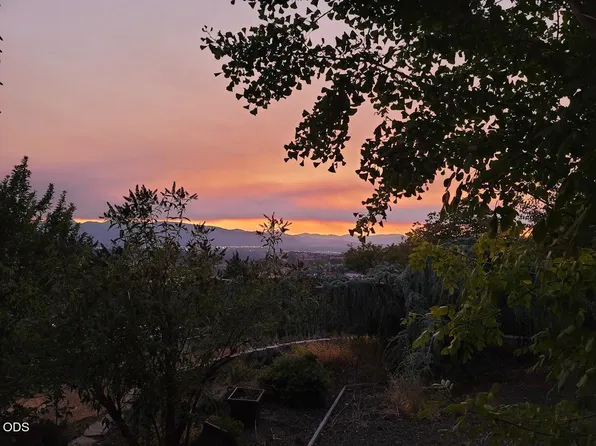 1403 Highcrest Dr, Medford, OR 97504