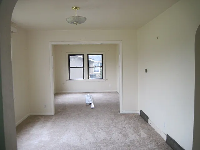 Building Photo - 2502 S 10th Ave