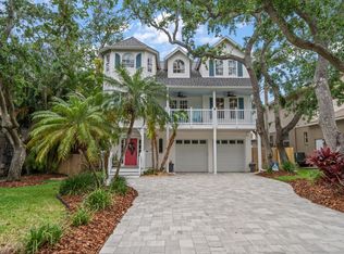 7672 140th St, Seminole, FL 33776