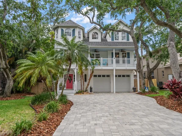 7672 140th St, Seminole, FL 33776