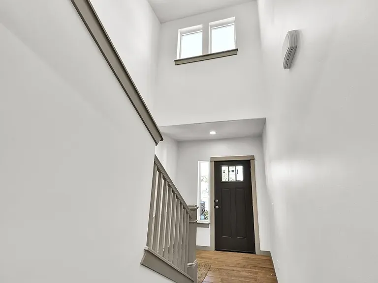 7599 W Corona Dr — Photo 1