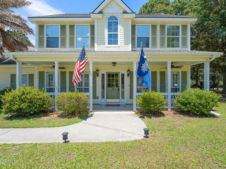 1st image of 32 Christine Drive