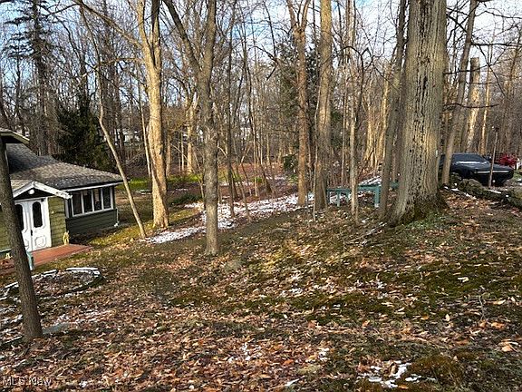 3rd image of 4577 Emerson Rd