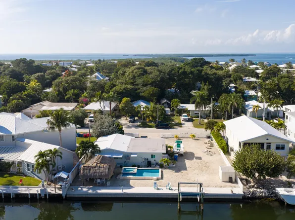 240 S Coconut Palm Blvd, Tavernier, FL 33070