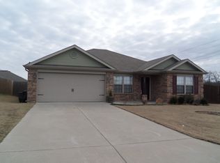 205 Colony Ct, Barling, AR 72923