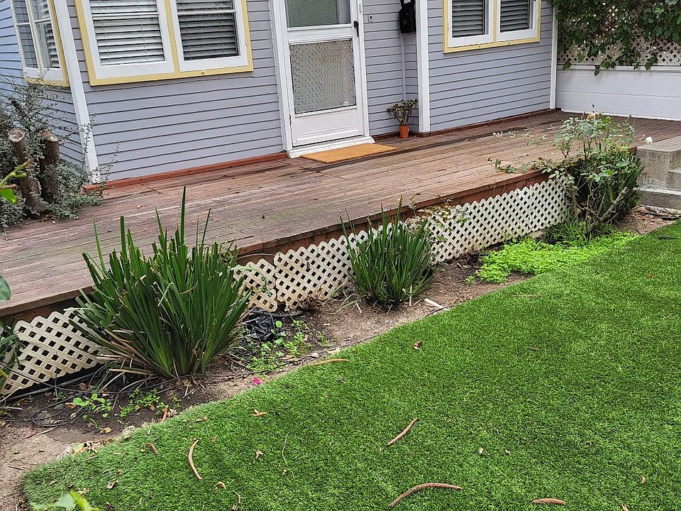 Entry with deck