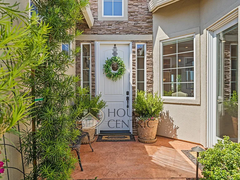 4005 Royal Troon Dr — Photo 10