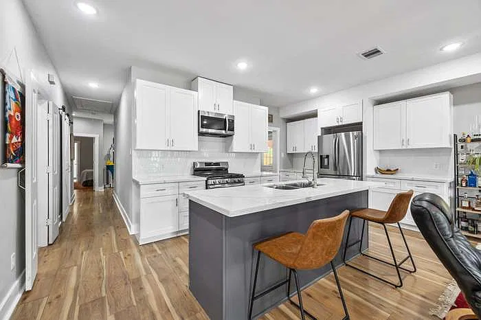 3 bed, 1764 sqft, $2,000 — Photo 4