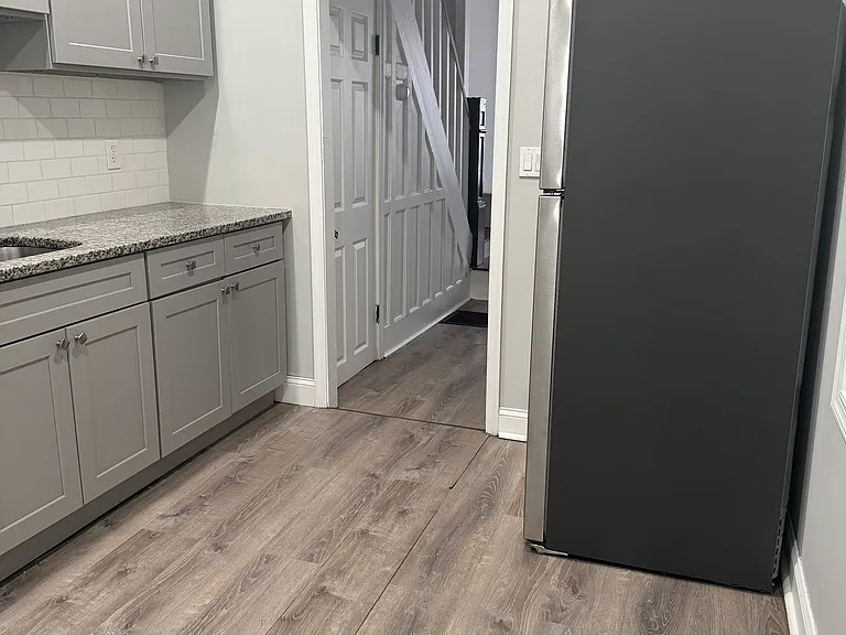 4449 N Cleveland St — Photo 17