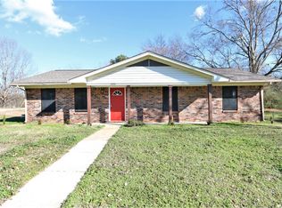 2892 Southern Heights Rd, Tupelo, MS 38801