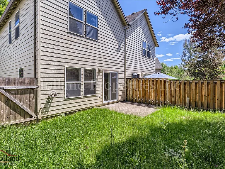 3133 NE 13th Pl — Photo 28