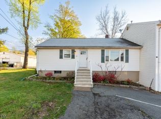 47 River Rd, Chatham, NJ 07928