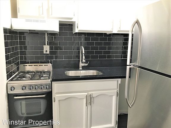 2nd image of 818 S Mariposa Ave APT 16