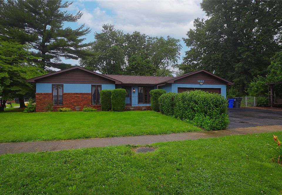 1st image of 3645 N Meadowlark Dr