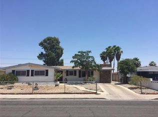 1102 Arrowhead Ave, Las Vegas, NV 89106