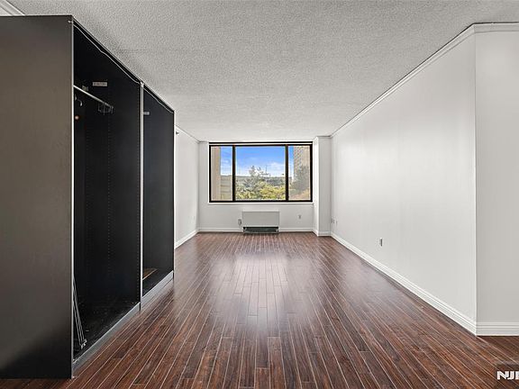 2nd image of 45 River Dr #415