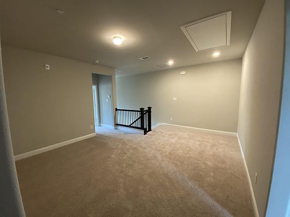5th image of 803 Ponds Edge Ln #0