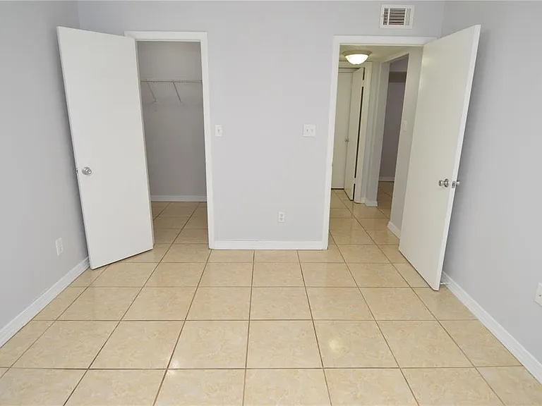 8643 Mallard Reserve Dr #104 — Photo 29