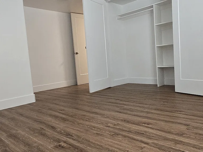 8814 Daisy View Ln — Photo 12
