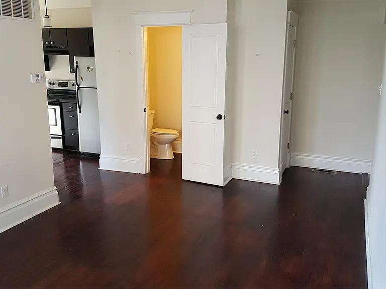 2403 N 2nd St — Photo 4