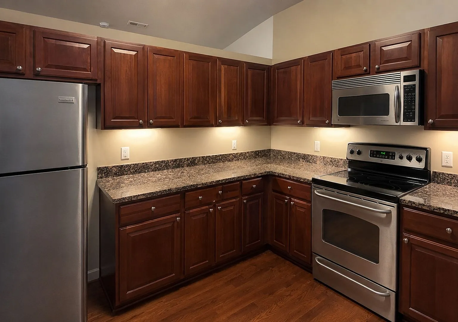 Modern 1-Bedroom Condo with Private Balcony! — Photo 3