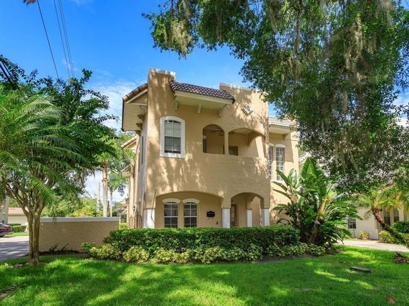 832 Ellwood Ave #E