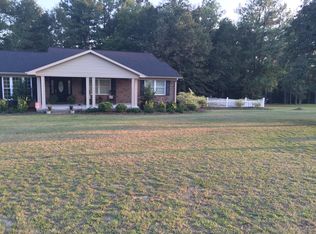 374 Crestview Dr, Rockingham, NC 28379