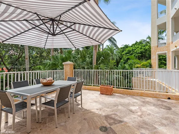 715 Crandon Blvd APT 206, Key Biscayne, FL 33149