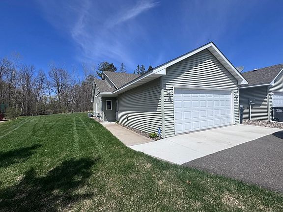 2nd image of 435 Maplewood Ct