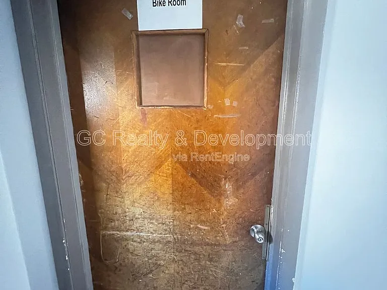 6160 N Damen Ave #414 — Photo 19