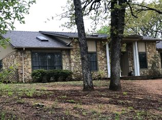 1305 N Elks Rd, Tishomingo, OK 73460