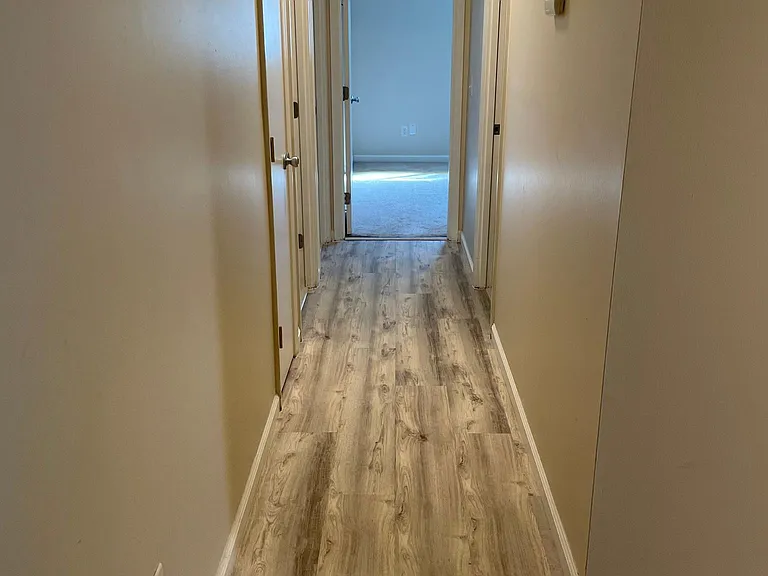2263 Millwood Rd — Photo 6