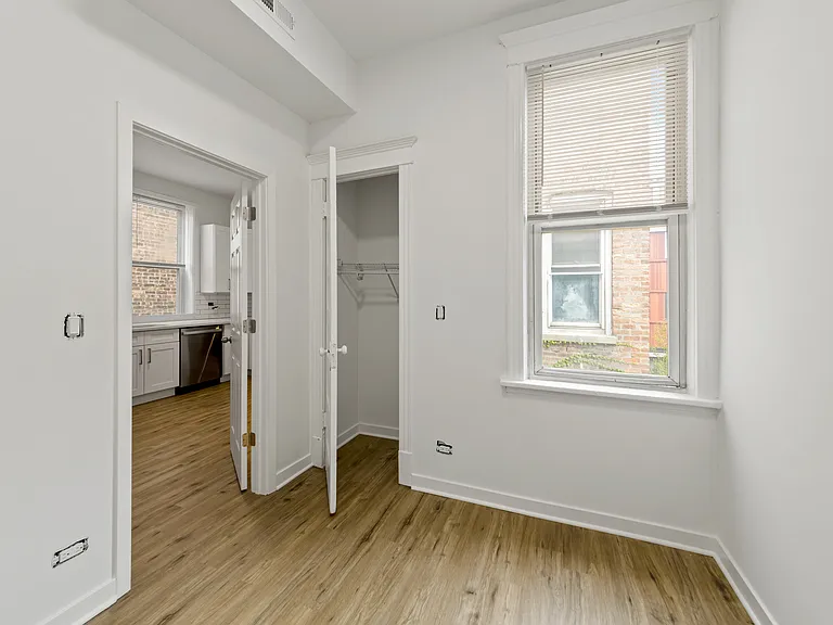 1349 W Taylor St #2F — Photo 5