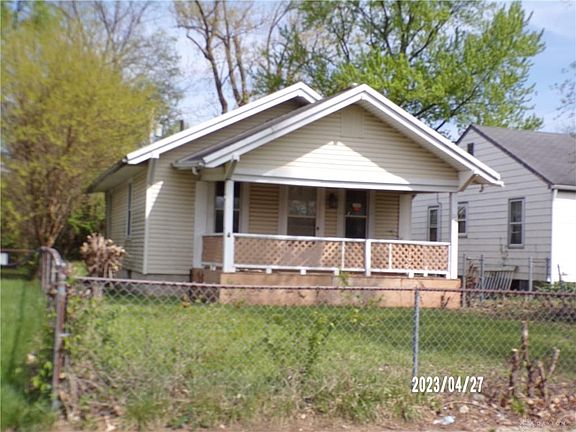 2nd image of 2110 Litchfield Ave