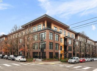 2335 NW Raleigh St UNIT 305, Portland, OR 97210