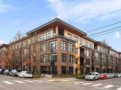 2335 NW Raleigh St Unit 305, Portland, OR, 97210