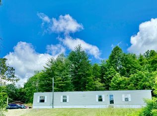 1060 Veneable School Rd, Booneville, KY 41314