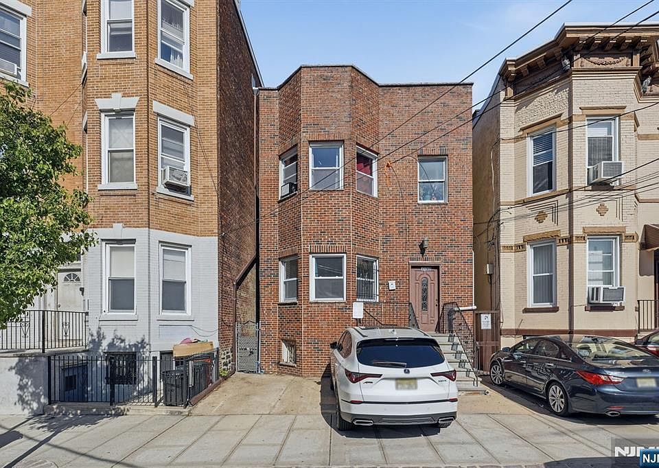 1st image of 1507 Kerrigan Ave