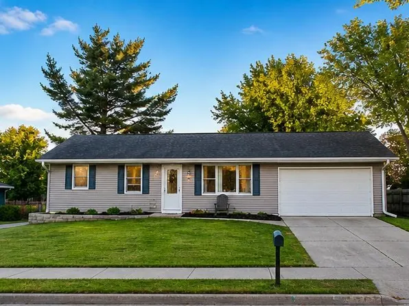 226 Oberlin St, Iowa City, IA 52245