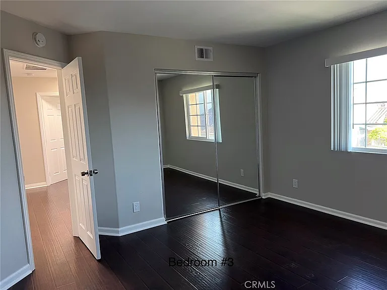 8462 Heil Ave — Photo 15