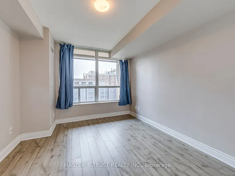 10 Northtown Way #809 — Photo 18