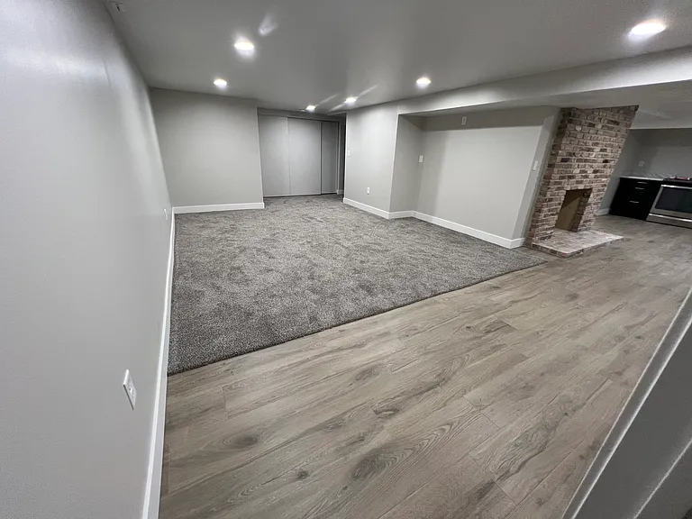 1510 E Tree View Dr #B — Photo 2