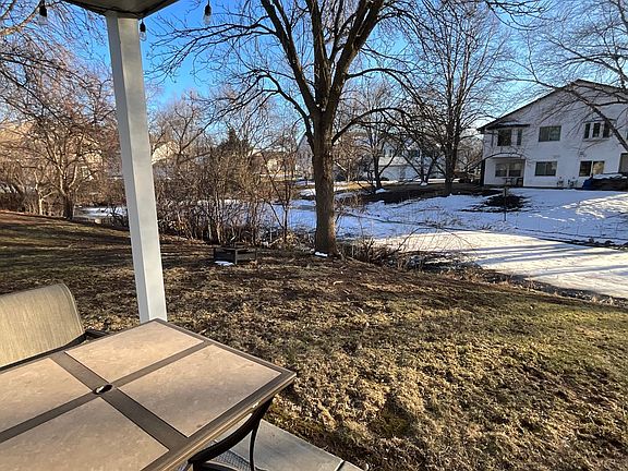 3rd image of 3721 Gershwin Ln N