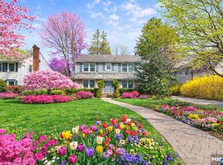 127 Westervelt Ave, Tenafly, NJ 07670