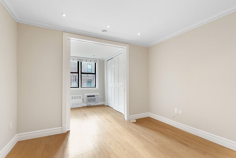 1st image of 336 E 81st St APT 5D