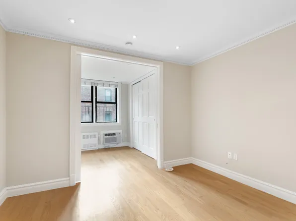 336 East 81st Street image 1 of 10