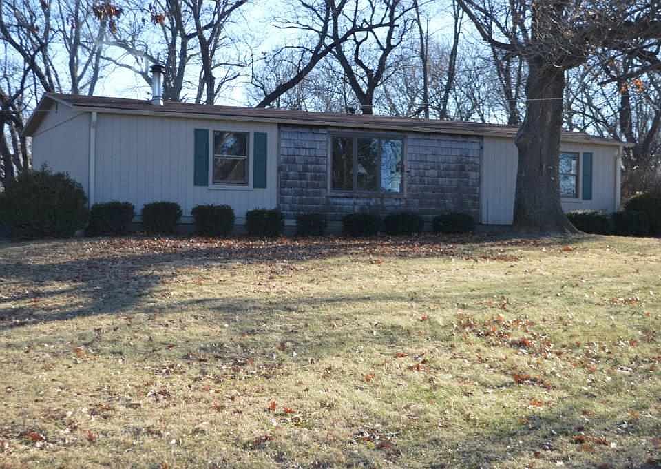 2nd image of 16397 200th St